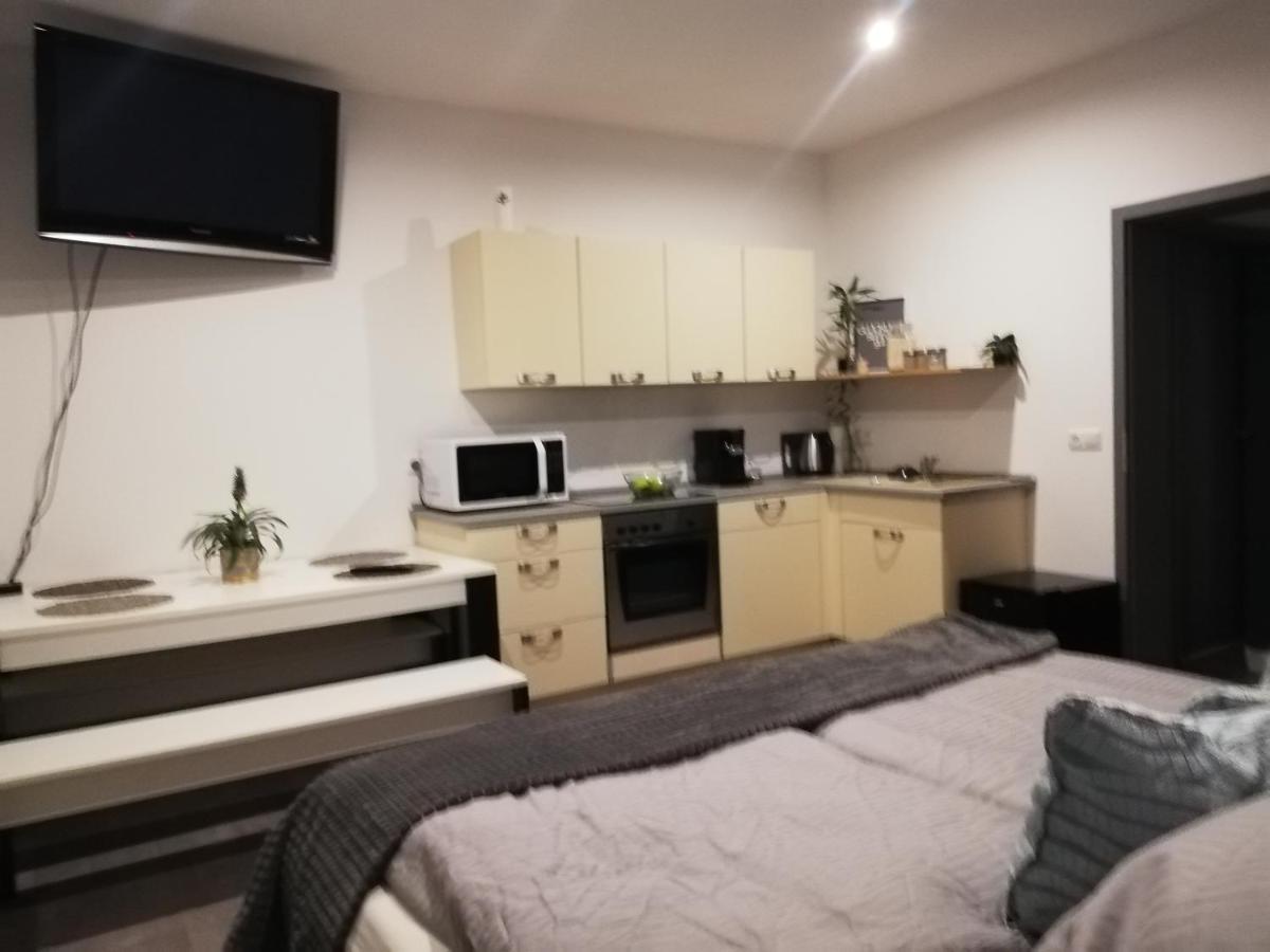 Ferienwohnung "Greizer Strasse 26" ไรเคนบาค อิม โวกท์ลันด์ ภายนอก รูปภาพ